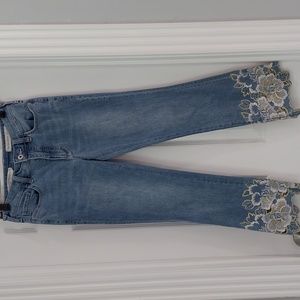 Pilcro Embroidered Ankle Jean